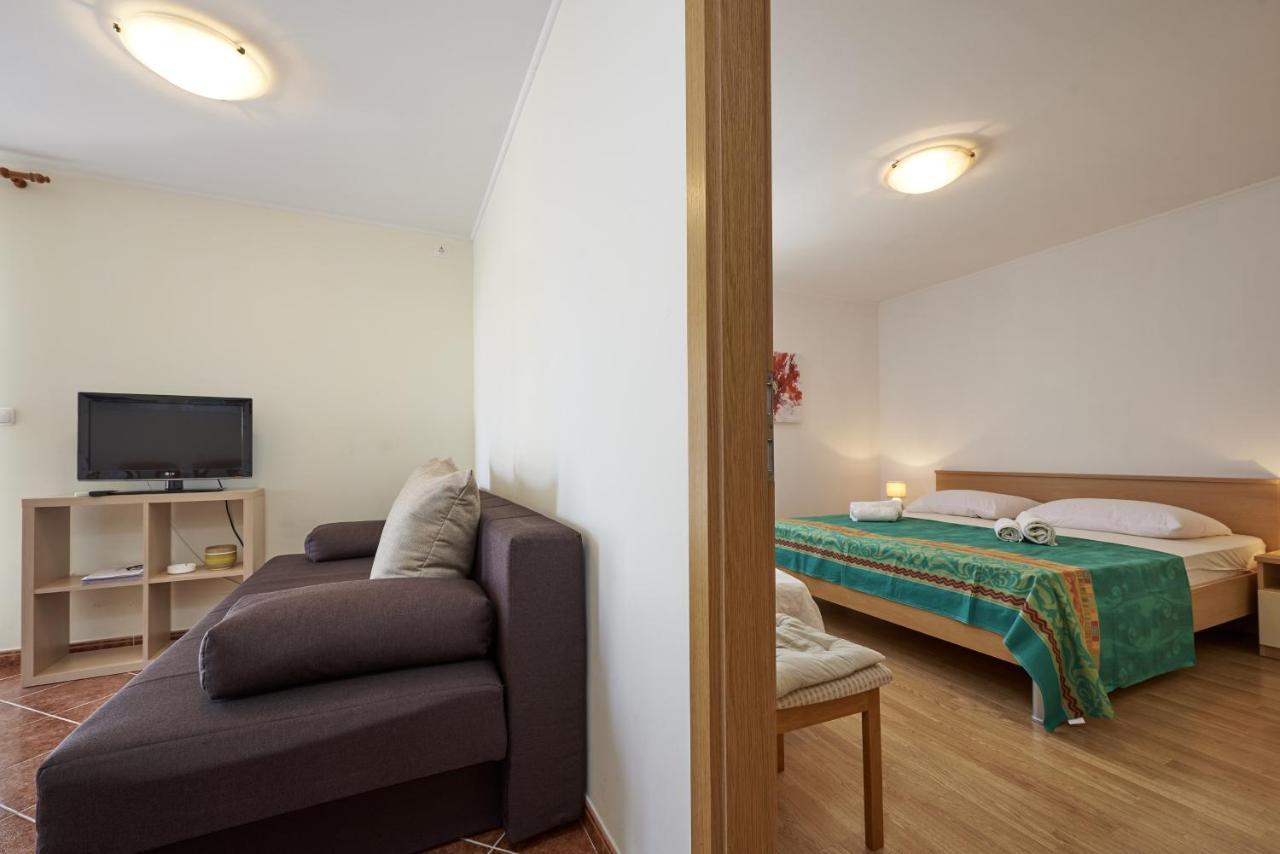 Apartments By The Sea Slatine, Ciovo - 15504 Luaran gambar