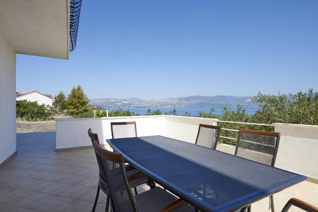 Apartments By The Sea Slatine, Ciovo - 15504 Luaran gambar